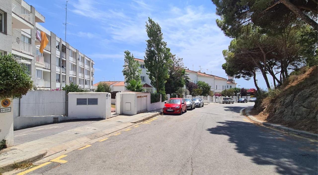 Hauzify I Apartaments Can Pi Sant Pol De Mar Exterior photo